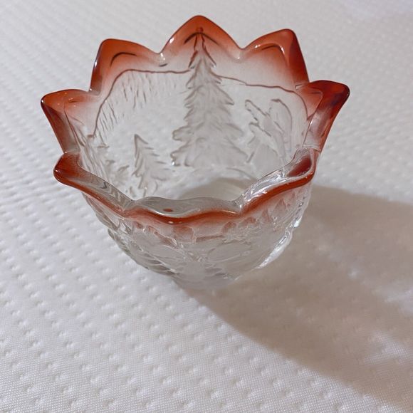 Vtg Mikasa Glass Red to Clear Tulip Christmas Tealight Candle Holder Bowl - Picture 5 of 10
